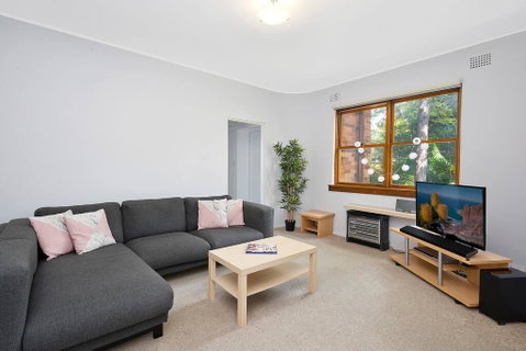 Cosy 2BR Plus Parking In Nth Sydney - Accommodation Broome 0