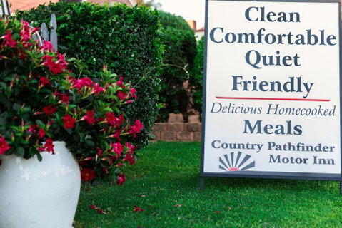 Country Pathfinder Motor Inn - Accommodation Broome 1