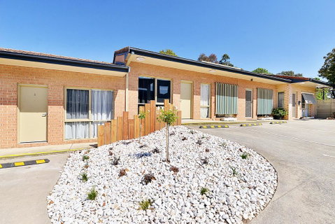 Cranbourne Motor Inn - Accommodation Broome 0