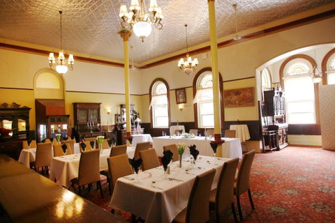 Criterion Hotel Rockhampton - Accommodation Broome 2