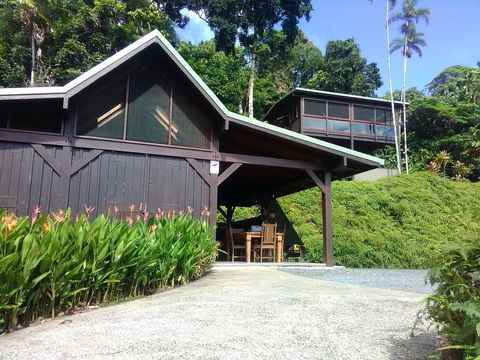 Daintree Holiday Homes - La Vista - Accommodation Broome 1