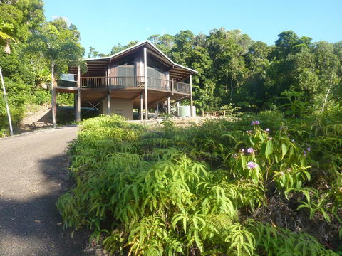 Daintree Holiday Homes - Yurara - Accommodation Broome 1