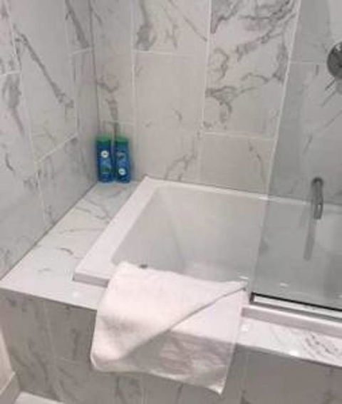 Delicate And Peaceful Bundoora Townhouse 7 - Accommodation Broome 3