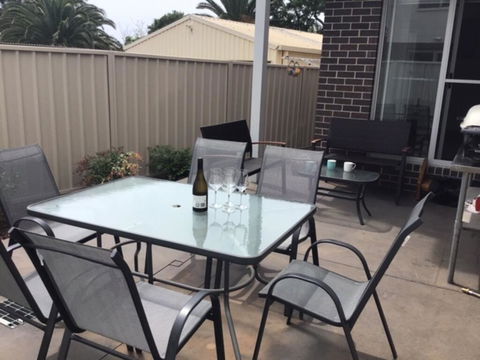 Discover Warilla - Bright And Airy Townhouse Near The Beach And Lake - Accommodation Broome 2