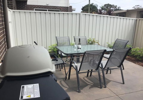 Discover Warilla - Bright And Airy Townhouse Near The Beach And Lake - Accommodation Broome 1