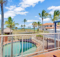 Driftwood on the Beach - Accommodation Broome