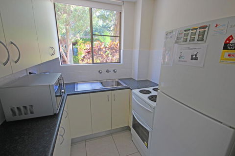 Dunes Holiday Apartments Unit 1 - Accommodation Broome 3