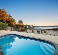 Ellerina Sea Vista Luxury Family Retreat with sauna pool amazing water views walk to beach - Accommodation Broome
