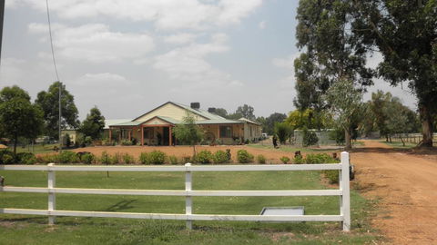 Enderslie House Bed & Breakfast - Accommodation Broome 1