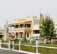 Eureka Hotel / Rainbow Brewery - Accommodation Broome