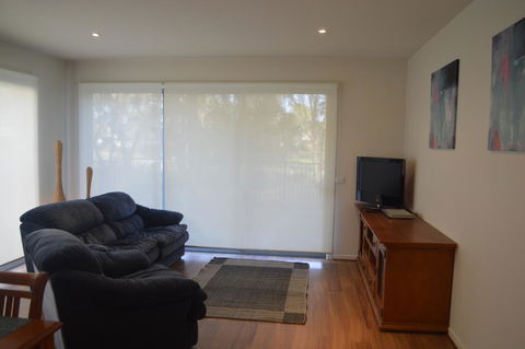 Family Friendly Unit - Accommodation Broome 3