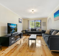 Family Getaway - Walk to Bay Beach - Accommodation Broome