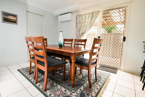 Family Getaway Close To Beach And Restaurants - Accommodation Broome 3