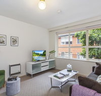 Family-friendly apartment in green Glen Iris - Accommodation Broome