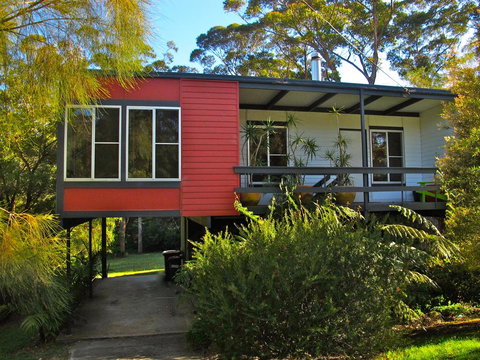 Finisterre Beach House - Accommodation Broome 0