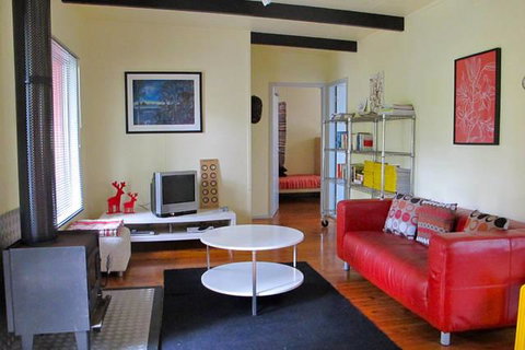 Finisterre Beach House - Accommodation Broome 1