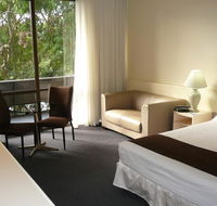 Frankston International - Accommodation Broome