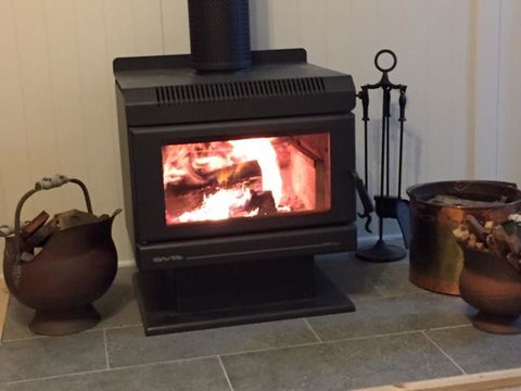 FROGGIES HOLIDAY HOUSE - Accommodation Broome 2