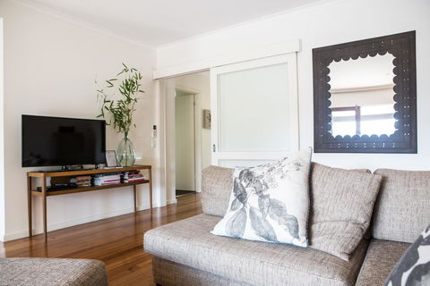 Furmston House & Studio - Accommodation Broome 1