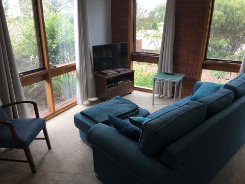 Garland Grove - Accommodation Broome 2