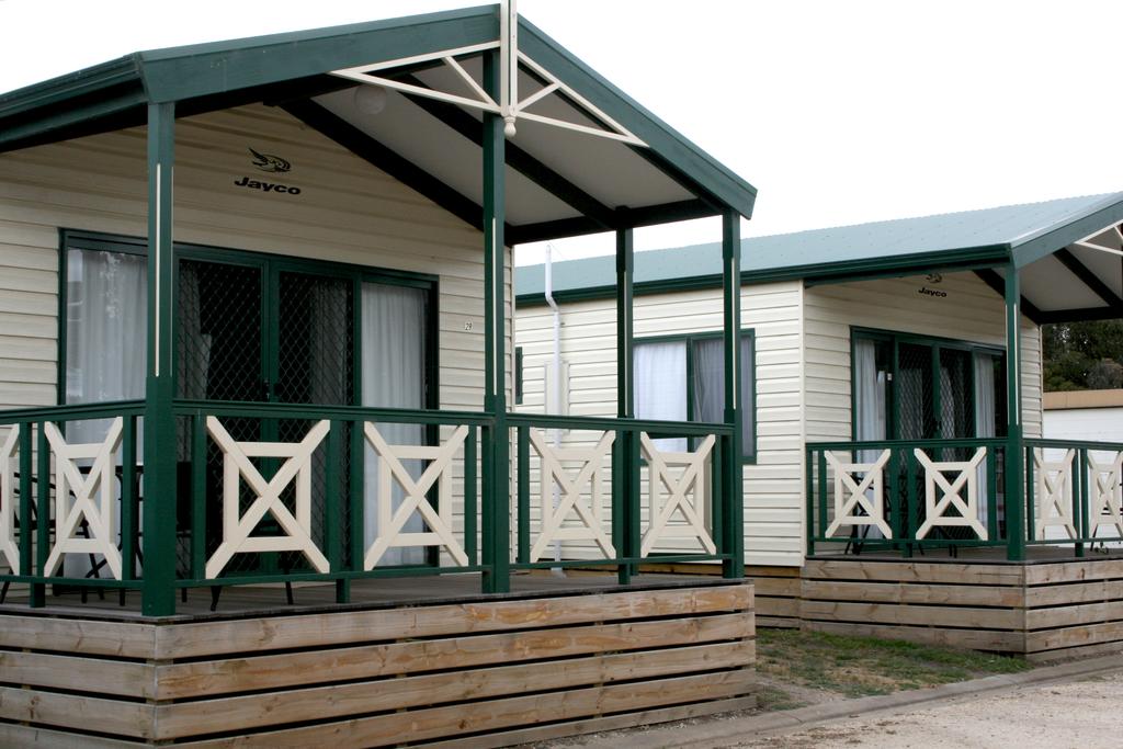 Mount Duneed ACT Accommodation Broome