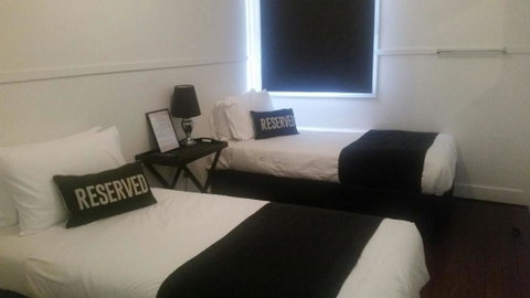 Gin Gin Budget Accommodation - Accommodation Broome 0