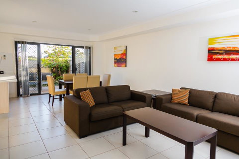 Gladstone Heights Executive Apartments - Accommodation Broome 1