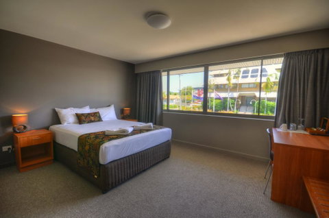 Gladstone Reef Hotel Motel - Accommodation Broome 3