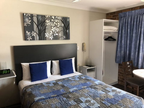 Golden Grain Motor Inn - Accommodation Broome 0