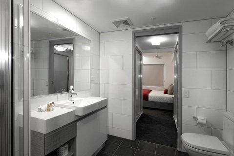 H On Mitchell Apartment Hotel - Accommodation Broome 2