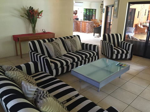 Hacienda Cooya Beach - Accommodation Broome 1