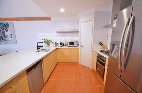 Halcyon Daze - Accommodation Broome 1