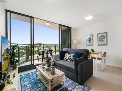 HARBOURSIDE- Hosted By: L'Abode Accommodation - Accommodation Broome 0