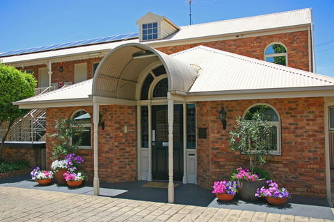 Hermitage Motor Inn - Accommodation Broome 1