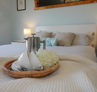 Holiday home by the beach in St Helens - Accommodation Broome