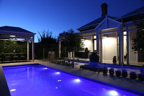 Hollidge House 5 Star Luxury Apartments - Accommodation Broome 0