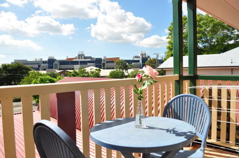 Isla House PA - Accommodation Broome 1