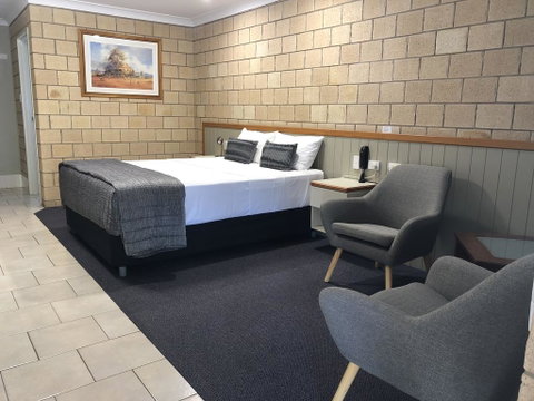 Jacaranda Country Motel - Accommodation Broome 0