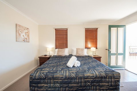 Jacaranda Place Motor Inn - Accommodation Broome 0