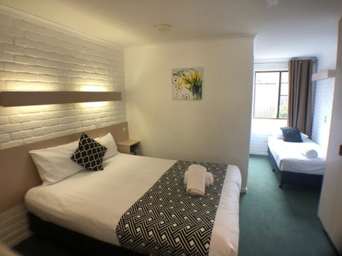 Jacaranda Place Motor Inn - Accommodation Broome 3