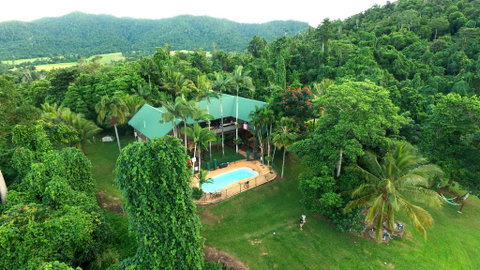 Jackaroo Treehouse Mission Beach - Accommodation Broome 0