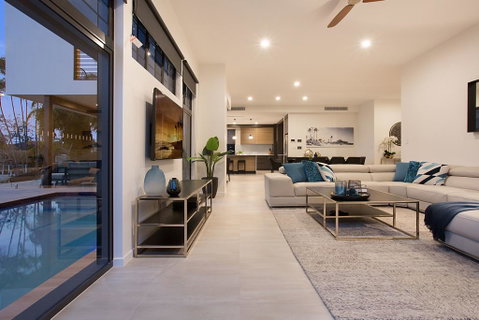 Jewel Of Broadbeach - Accommodation Broome 2