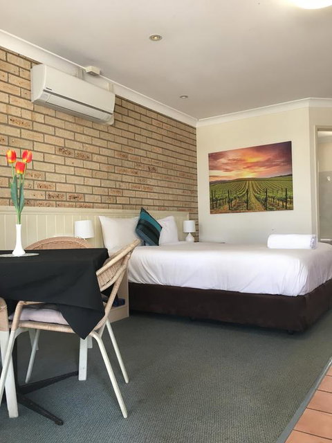 Jolly Swagman Motor Inn - Accommodation Broome 3