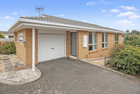 Josie Villa - Beautiful West Burnie: Long Or Short Term - Accommodation Broome 1