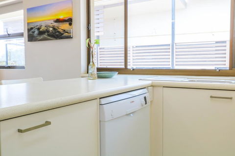 Kingscliff Ocean Breeze - 6/6 Kingscliff Street - Accommodation Broome 3