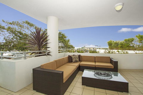 KINGSCLIFF OCEAN VIEW TERRACE BY THE FIGTREE 5 - Accommodation Broome 1