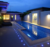 Kraimorie Large family beach house with pool superb water views pool and games room - Accommodation Broome