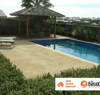La Mer - Home with a Pool - Accommodation Broome