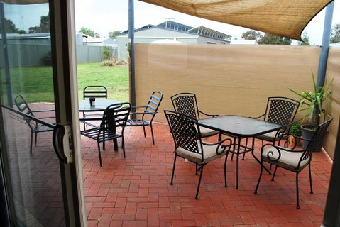 Lake Tyrrell Accommodation - Accommodation Broome 2