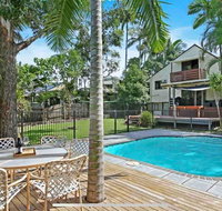 Lakeside Beach House - Hostie Properties - Accommodation Broome